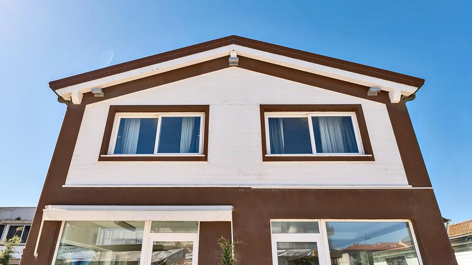 Apartment Chalet In The Beach Luxury Lido di Camaiore Italy