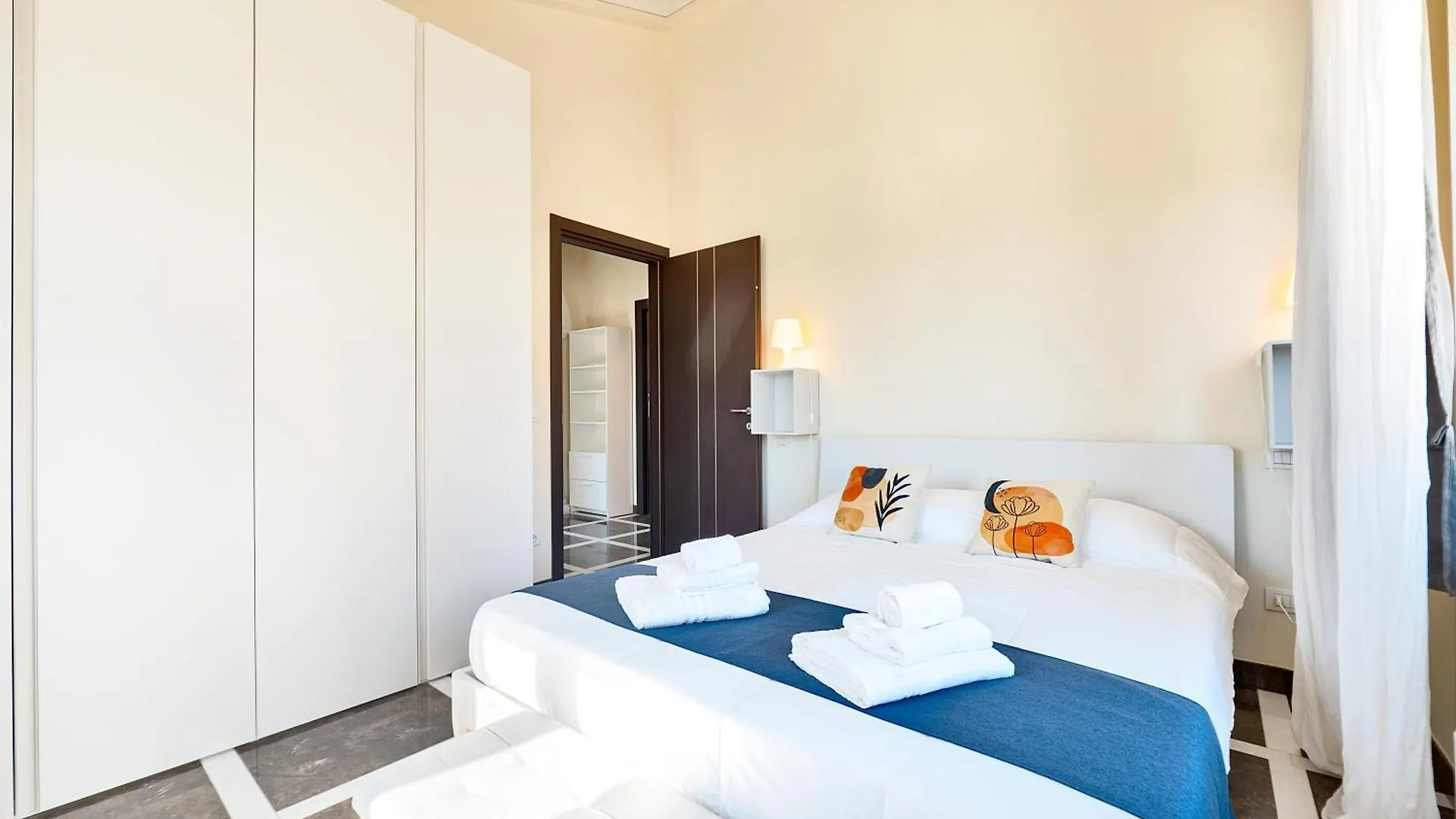 Chalet In The Beach Luxury Lido di Camaiore Apartment